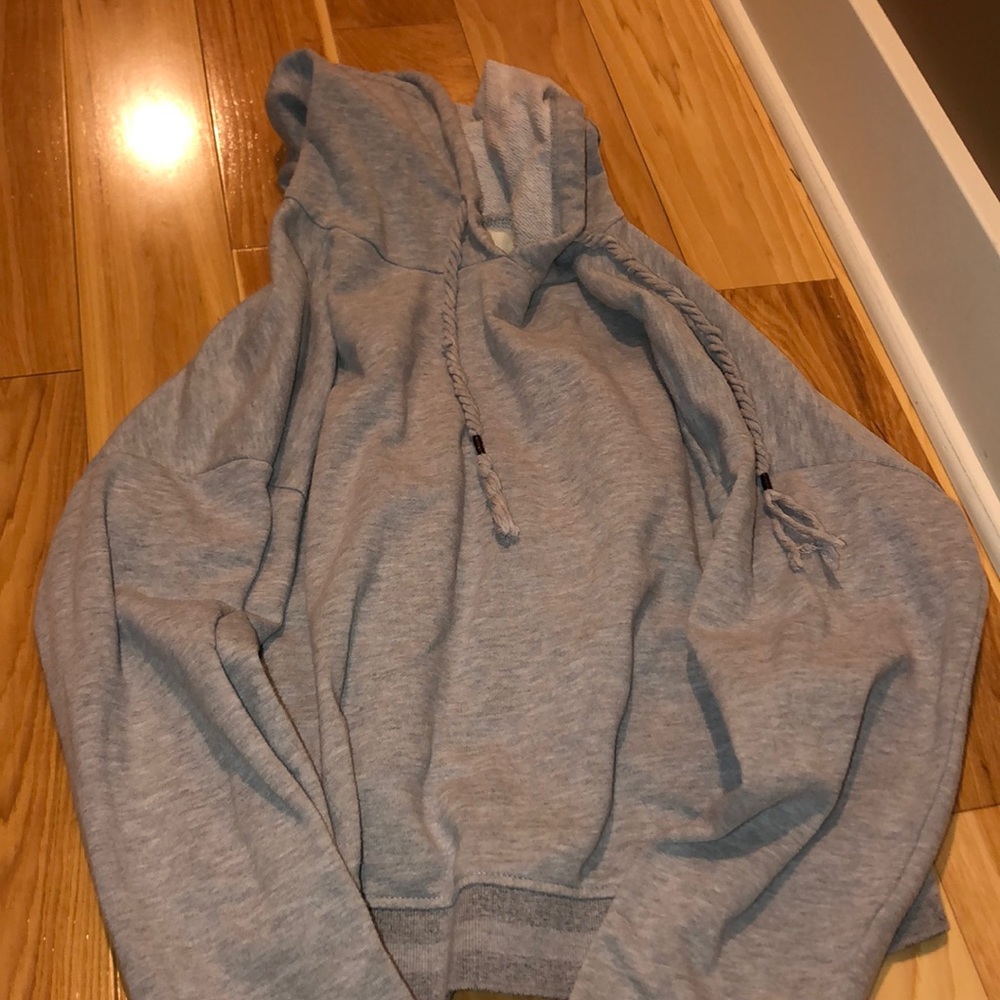 altard state gray sweatshirt